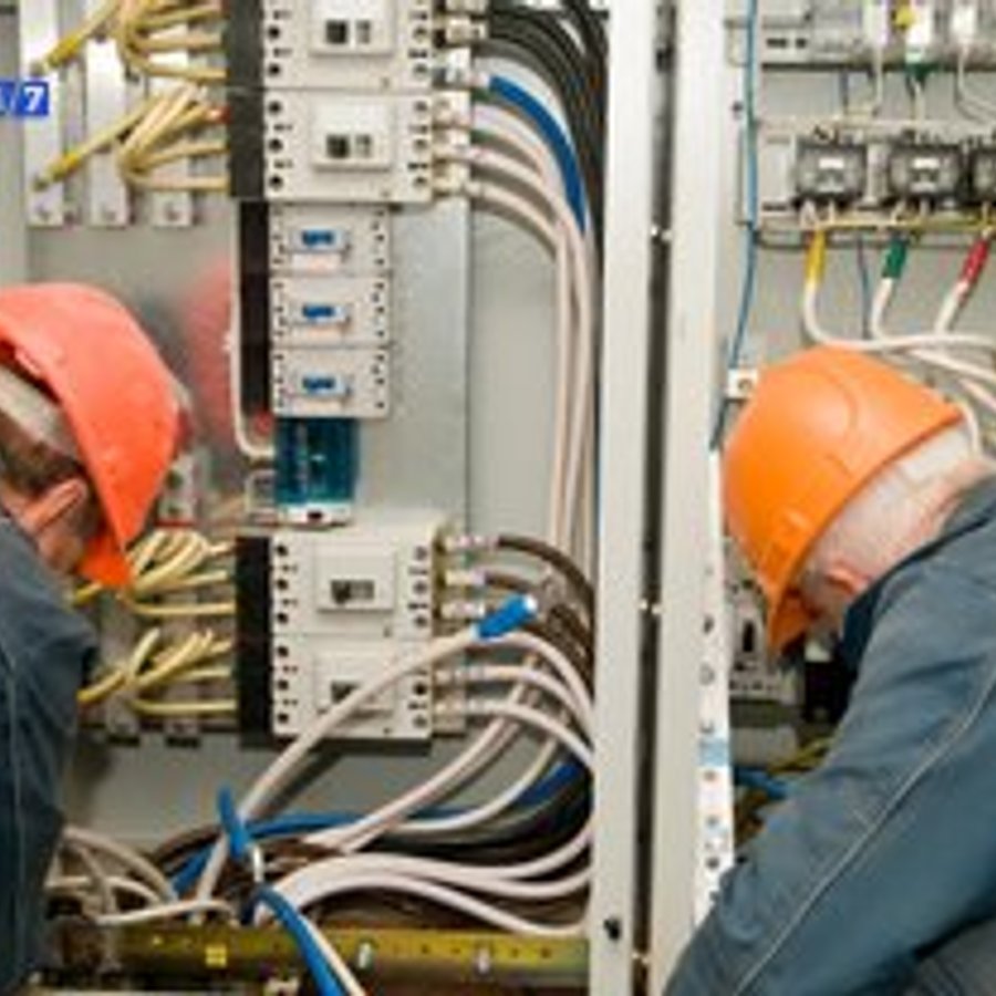 Photo de Jean Roux, électricien certifié Électricité Générale à ACHERES - Note 4.7/5