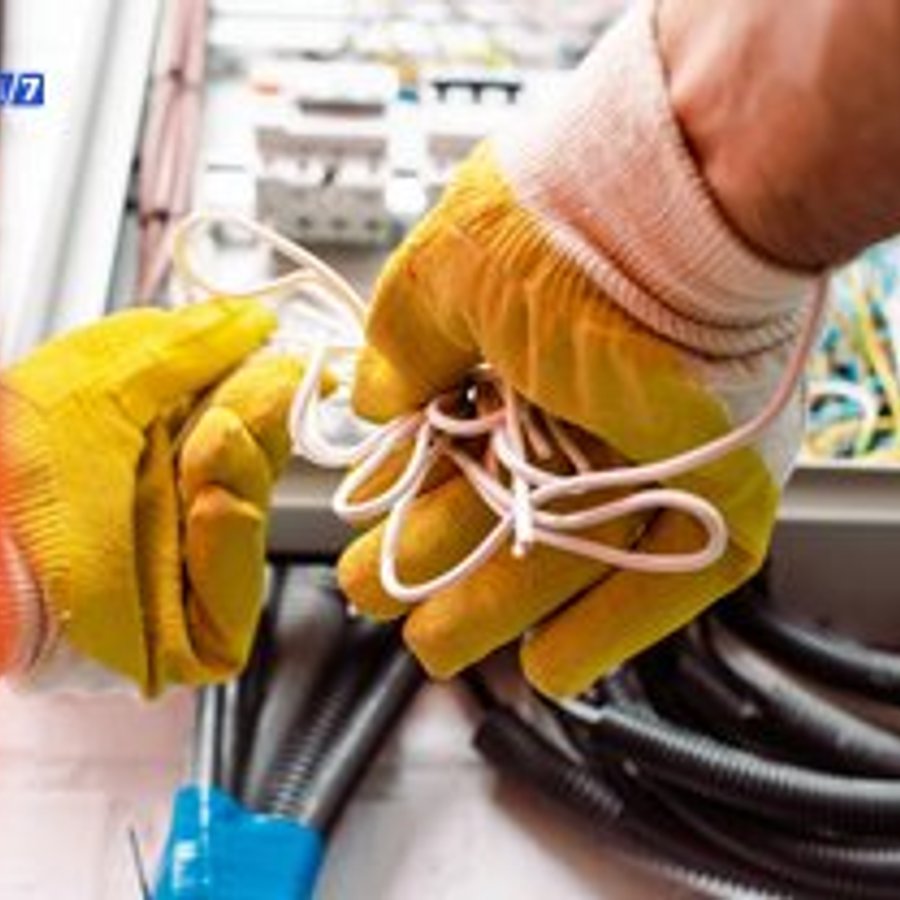 Photo de Eric Barbier, électricien certifié Installation Tableau Électrique à FRÉTOY - Note 4.7/5