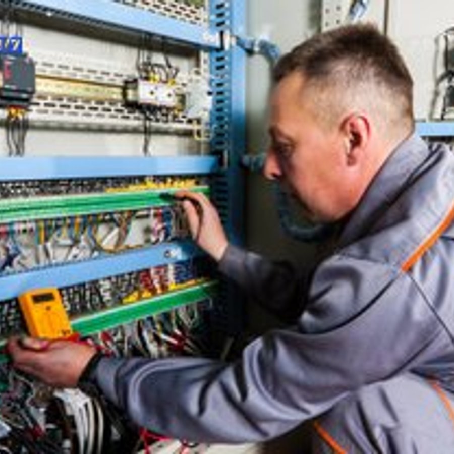Photo de Pascal Leclercq, électricien certifié Agréé Consuel à SAINT-SIMÉON - Note 4.7/5