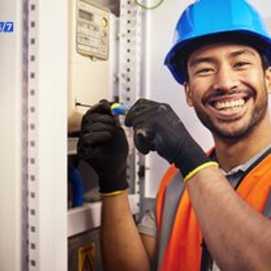 Photo de Georges Vincent, électricien certifié Installation Tableau Électrique à ⚡ Électricien Hauts-de-Seine (92) | La Défense, Neuilly | SOS Urgence 24/7 - Note 4.8/5