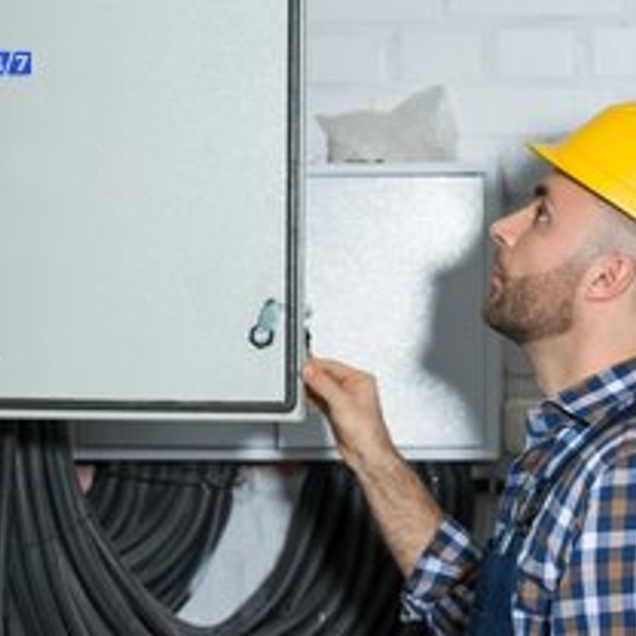 Photo de David André, électricien certifié Éclairage LED Professionnel à VILLIERS-SUR-ORGE - Note 4.7/5