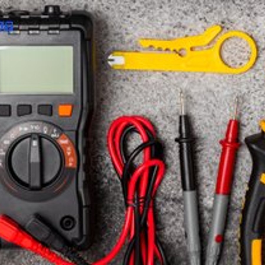 Photo de Pierre Sanchez, électricien certifié Électricité Générale à CHAMPLAN - Note 4.7/5