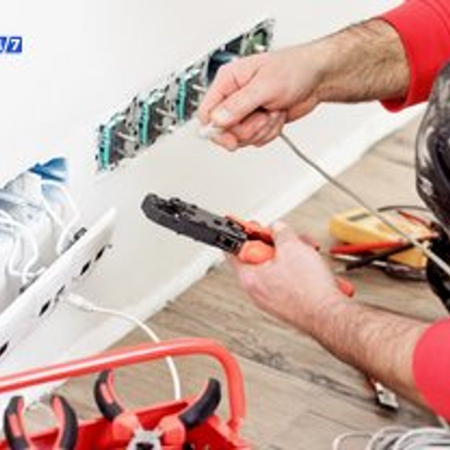 Photo de David Rodriguez, électricien certifié Éclairage LED Professionnel à Annuaire Électricien Paris IDF ⚡ 408 Pros Dispo 24/7 | 2025 - Note 5/5