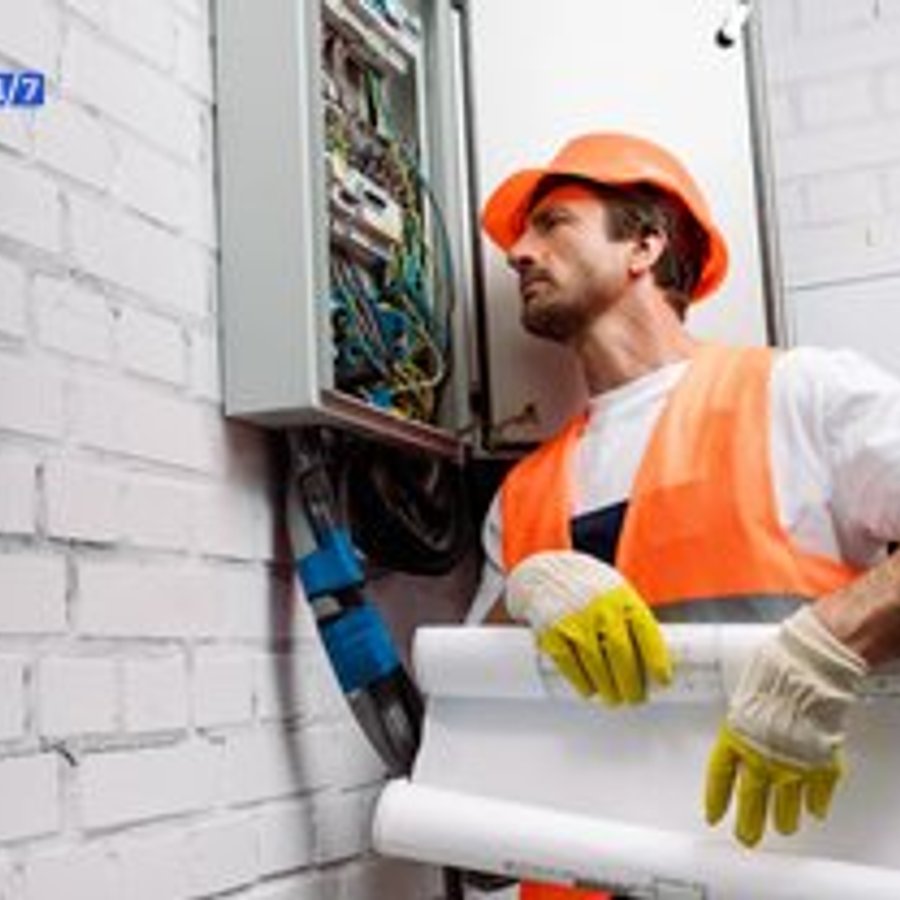 Photo de Jérôme Bonnet, électricien certifié Installation Borne Recharge à STAINS - Note 4.7/5