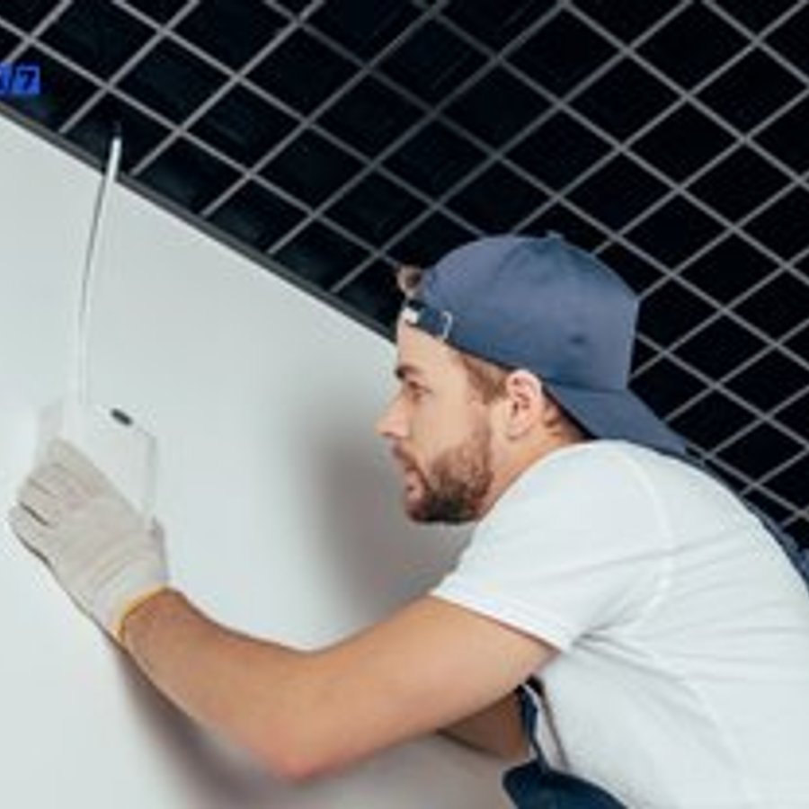 Photo de Pierre Leclerc, électricien certifié Électricité Générale à Annuaire Électricien Paris IDF ⚡ 408 Pros Dispo 24/7 | 2025 - Note 4.8/5