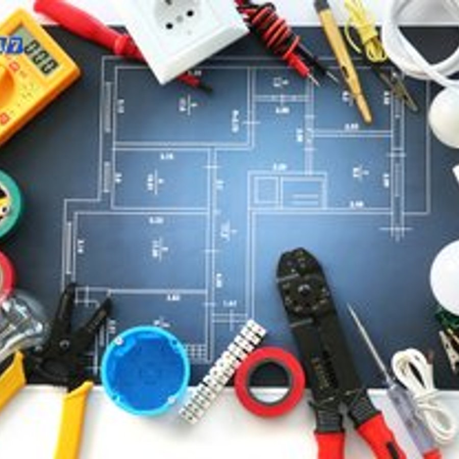 Photo de Denis Fabre, électricien certifié Mise aux Normes NF C 15-100 à BOUAFLE - Note 4.8/5