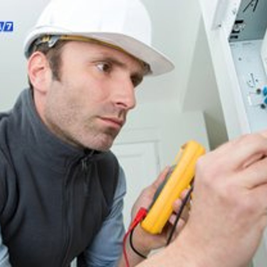 Photo de Christian Roy, électricien certifié Urgence 24/7 à THIAIS - Note 4.8/5