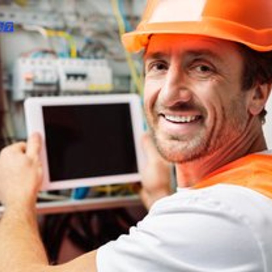 Photo de Olivier Morel, électricien certifié Agréé Consuel à CRAVENT - Note 4.8/5