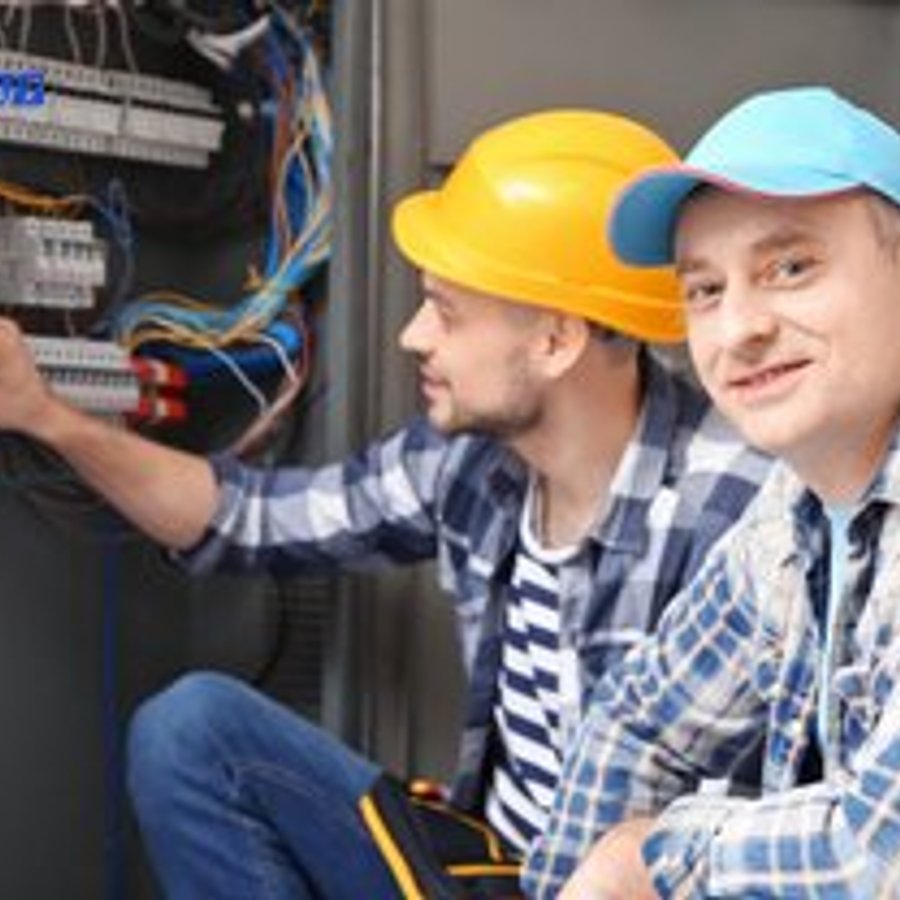 Photo de Paul Lefevre, électricien certifié Rénovation Électrique à CHAVILLE - Note 4.7/5